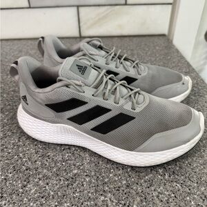 Adidas Men's Gray and Black Athletic Shoes